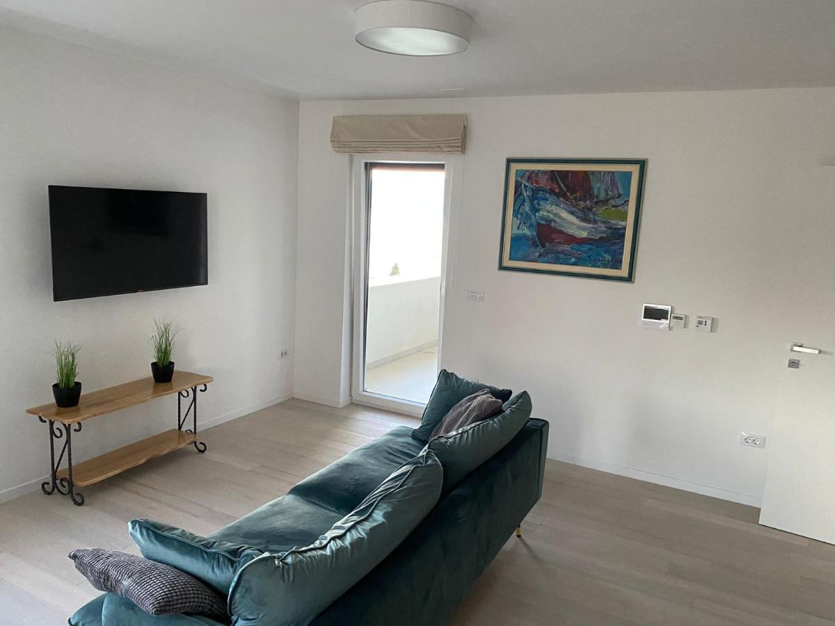Apartman Neo Kantrida 里耶卡 外观 照片